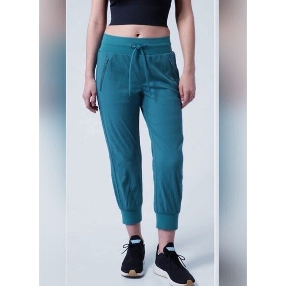 Athleta Pants - Athleta Trekki North Jogger Sz 4 Outdoor Hiking